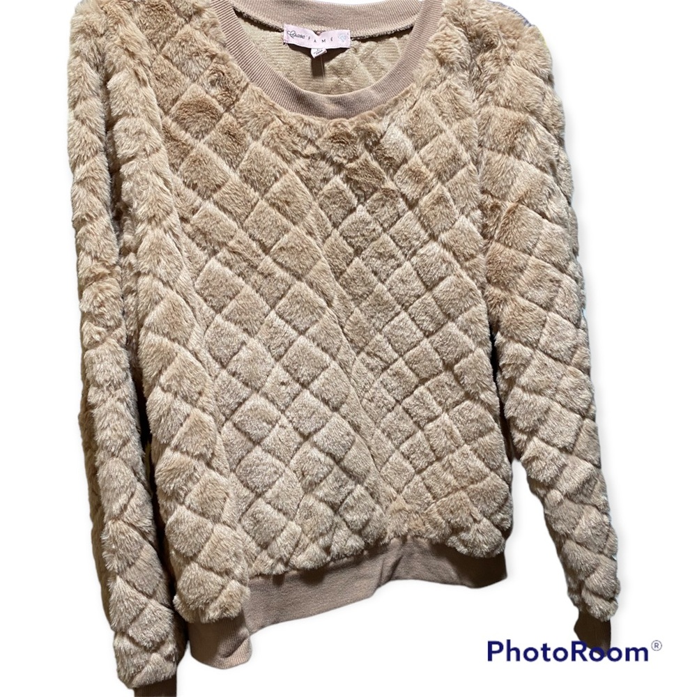 Crave Fame Quilted Velour Soft Fabric Mochaccino Large NWT